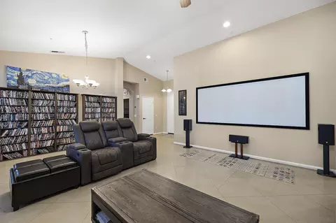 Living - 16378 Open View Rd, Ramona, CA 92065 photo 4 of 5