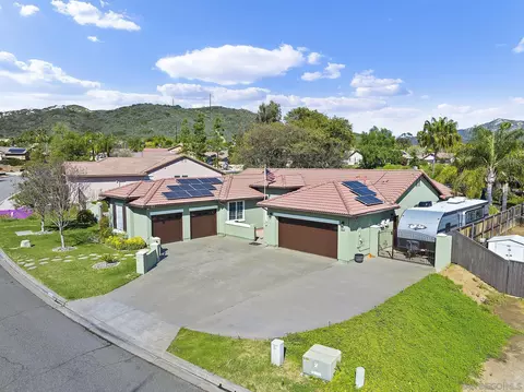 16378 Open View Rd, Ramona, CA 92065
