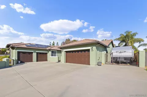 Exterior - 16378 Open View Rd, Ramona, CA 92065 photo 2 of 14
