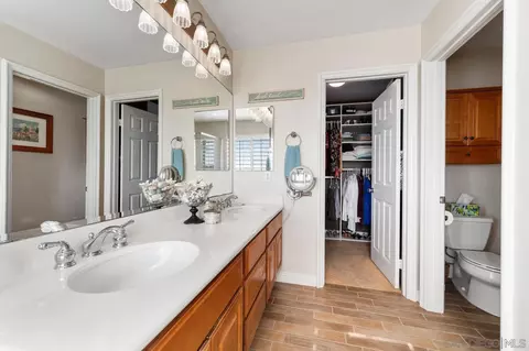 Bath - 6891 Tradewinds Dr, Carlsbad, CA 92011 photo 3 of 4