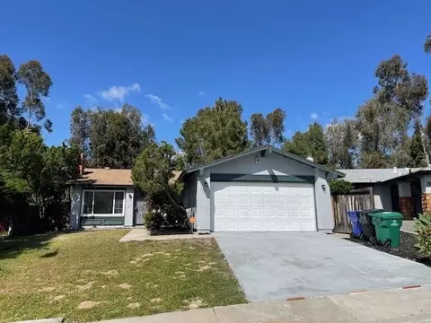 978 Hagmann Ct, San Diego, CA 92114
