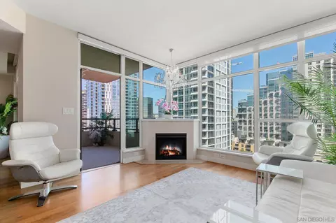 1205 Pacific Hwy #1204, San Diego, CA 92101