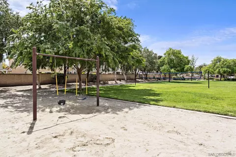 View/Area - 111 Wintercreek Pl, Santee, CA 92071 photo 4 of 7
