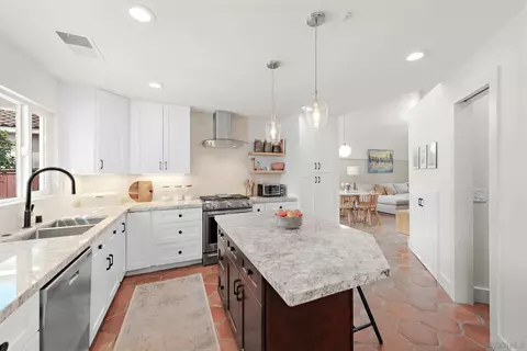 Kitchen - 111 Wintercreek Pl, Santee, CA 92071 photo 2 of 5