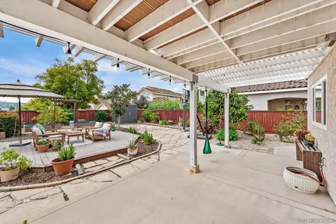 Exterior - 111 Wintercreek Pl, Santee, CA 92071 photo 5 of 20