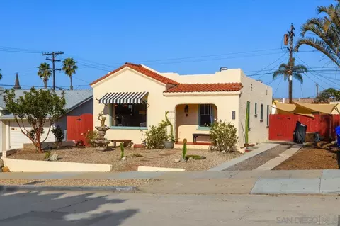 Exterior - 806 West St, Oceanside, CA 92054 photo 7 of 7
