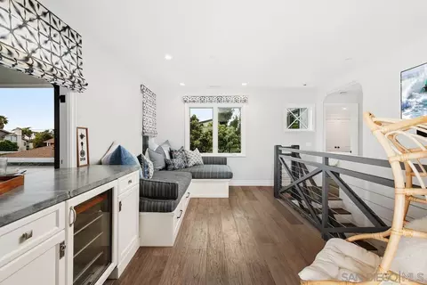 Living - 336 Nautilus St, La Jolla, CA 92037 photo 1 of 3