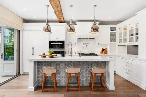 Kitchen - 336 Nautilus St, La Jolla, CA 92037 photo 1 of 2