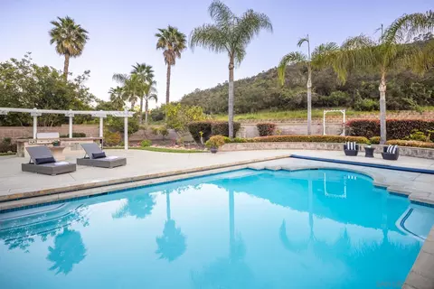 Exterior - 12143 Travertine Ct, Poway, CA 92064 photo 7 of 15