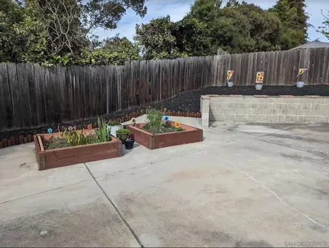 Exterior - 120 Tanglewood Ct, Vallejo, CA 94589 photo 4 of 12