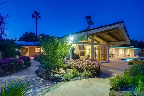 10510 Fuerte Dr, La Mesa, CA 91941