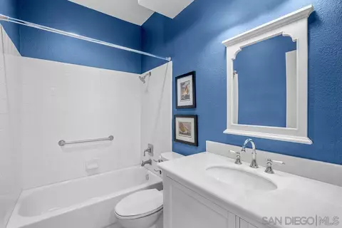 Bath - 4101 Pindar Way, Oceanside, CA 92056 photo 5 of 5
