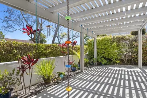 Exterior - 4101 Pindar Way, Oceanside, CA 92056 photo 4 of 11