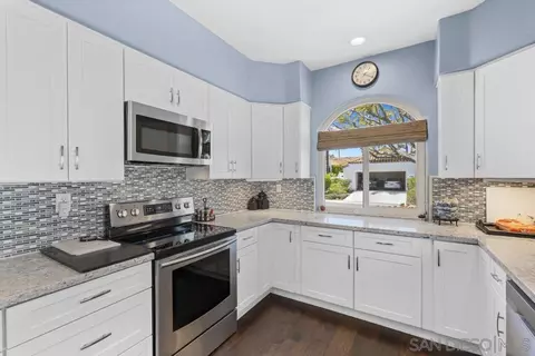 Kitchen - 4101 Pindar Way, Oceanside, CA 92056 photo 3 of 3
