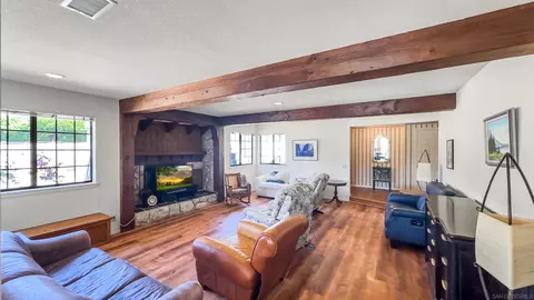 Living - 3675 Northcliff Dr, Fallbrook, CA 92028 photo 1 of 7