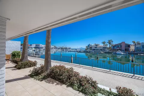 Exterior - 83 Montego Ct, Coronado, CA 92118 photo 3 of 7