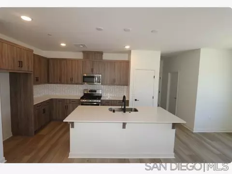 304 Zest Ln #25, Fallbrook, CA 92028 photo 5