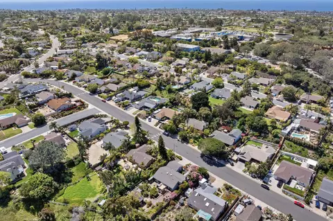 View/Area - 149 Beechtree Dr, Encinitas, CA 92024 photo 7 of 11
