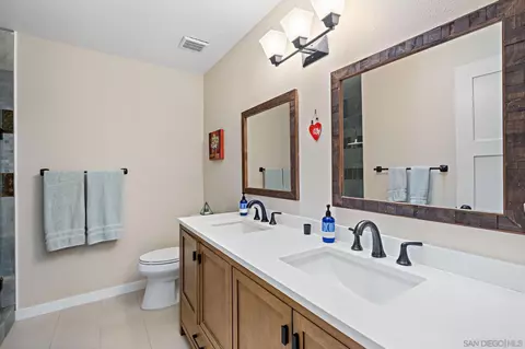 Bath - 149 Beechtree Dr, Encinitas, CA 92024 photo 2 of 3