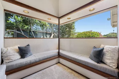 Exterior - 149 Beechtree Dr, Encinitas, CA 92024 photo 3 of 22