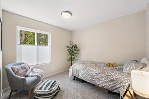 Bedroom - 149 Beechtree Dr, Encinitas, CA 92024 photo 2 of 6