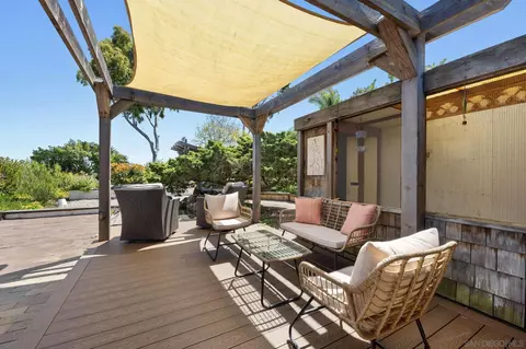 Exterior - 149 Beechtree Dr, Encinitas, CA 92024 photo 5 of 22
