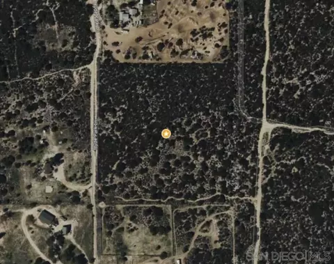 2203 Hyde Park Ln #13, Campo, CA 91906 photo 2