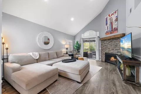 10352 Rancho Carmel Dr, San Diego, CA 92128