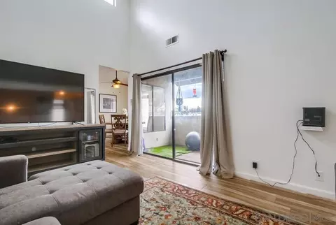 Bedroom - 2135 E Valley Pkwy #29, Escondido, CA 92027 photo 1 of 4