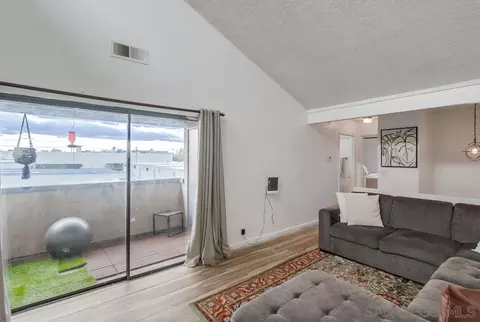 Living - 2135 E Valley Pkwy #29, Escondido, CA 92027 photo 3 of 3