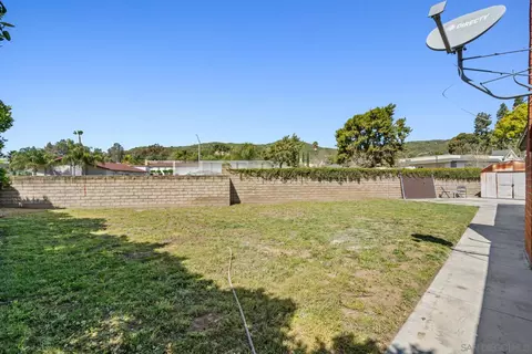 Exterior - 13246 Powers Ct, Poway, CA 92064 photo 5 of 11