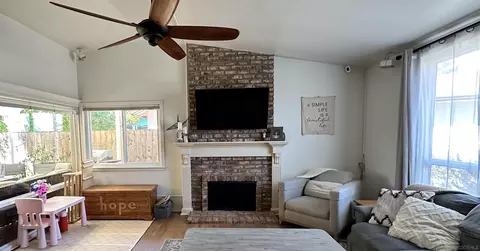 Bedroom - 944 Woodcreek Rd, Fallbrook, CA 92028 photo 6 of 6