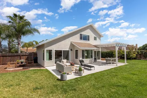 Exterior - 379 Keyport St, Oceanside, CA 92057 photo 5 of 7