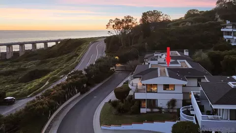 View/Area - 560 Torrey Point Rd, Del Mar, CA 92014 photo 2 of 3