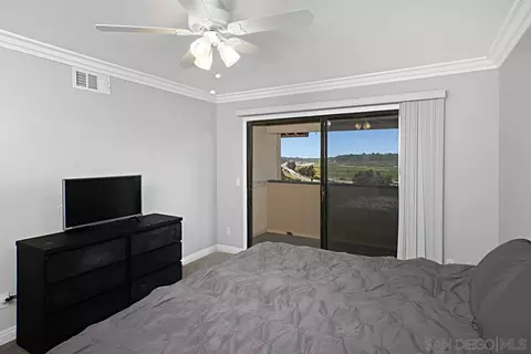 Bedroom - 245 Stage Coach Rd, Oceanside, CA 92057 photo 4 of 5