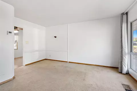 Bedroom - 4508 Terry Ln, La Mesa, CA 91942 photo 1 of 4