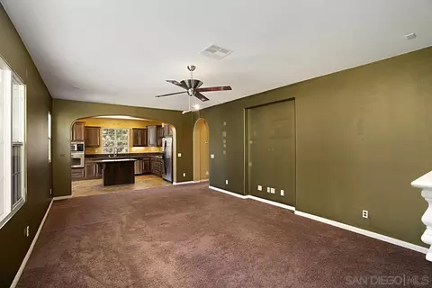 Living - 46339 Cabin Ct, Temecula, CA 92592 photo 2 of 3