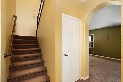Entry Way - 46339 Cabin Ct, Temecula, CA 92592 photo 2 of 2