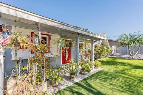 Exterior - 737 Carlsbad St, Spring Valley, CA 91977 photo 5 of 11