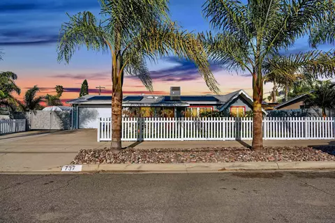 737 Carlsbad St, Spring Valley, CA 91977