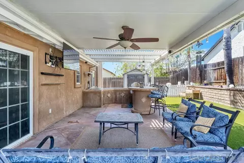 Exterior - 10732 Greencastle St, Santee, CA 92071 photo 7 of 14