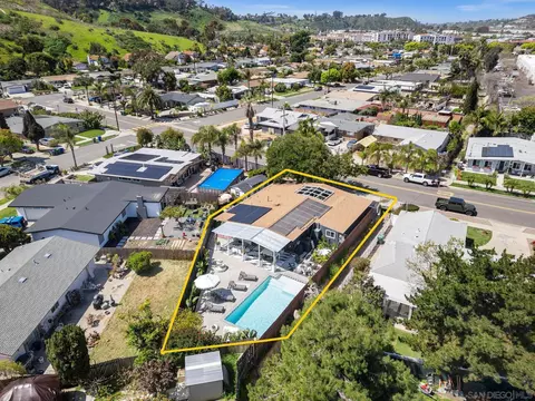 View/Area - 144 Frontier Dr, Oceanside, CA 92054 photo 2 of 2