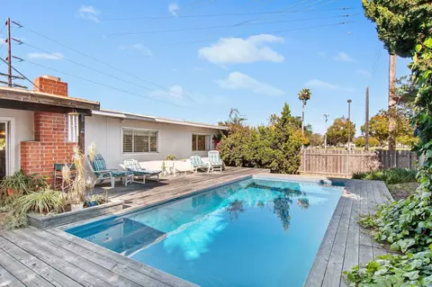 609 W Renette Ave, El Cajon, CA 92020