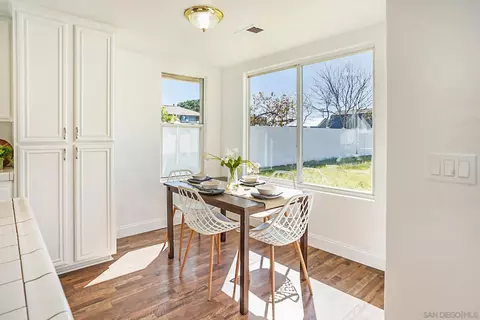 Dining - 1618 H St, Ramona, CA 92065 photo 4 of 5