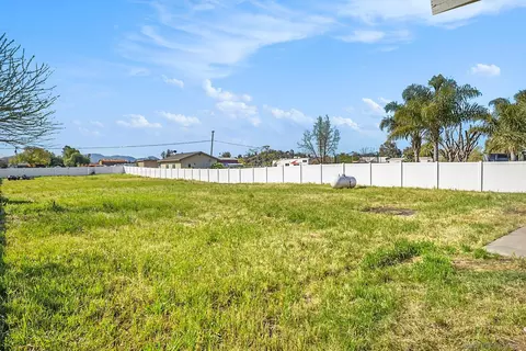 Exterior - 1618 H St, Ramona, CA 92065 photo 5 of 11