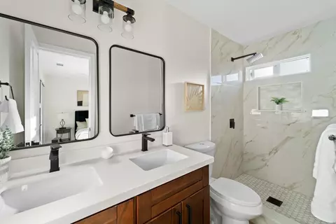 Bath - 9511 Nicole Way, Santee, CA 92071 photo 2 of 2