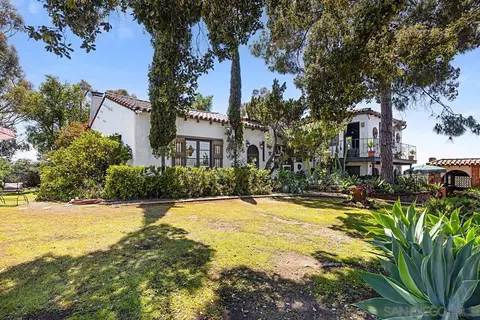 700 Wakefield Ct, El Cajon, CA 92020