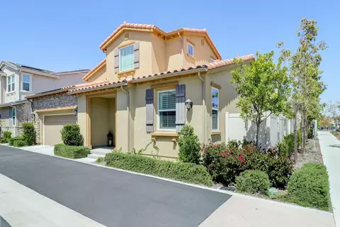 6679 Encelia Pl, Carlsbad, CA 92011