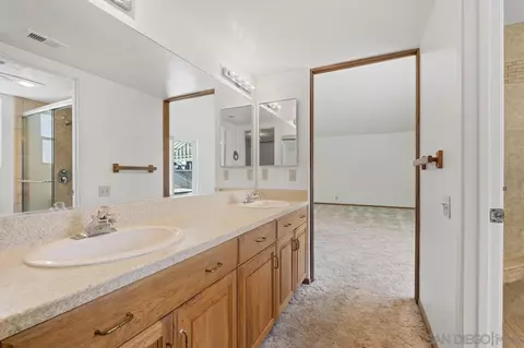 Bath - 9546 Hinton Dr, Santee, CA 92071 photo 4 of 5