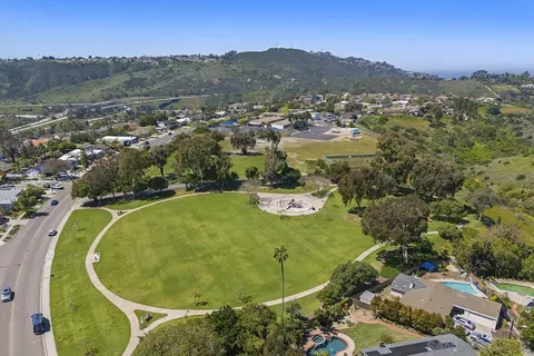 View/Area - 2735 Soderblom Ave, San Diego, CA 92122 photo 5 of 5